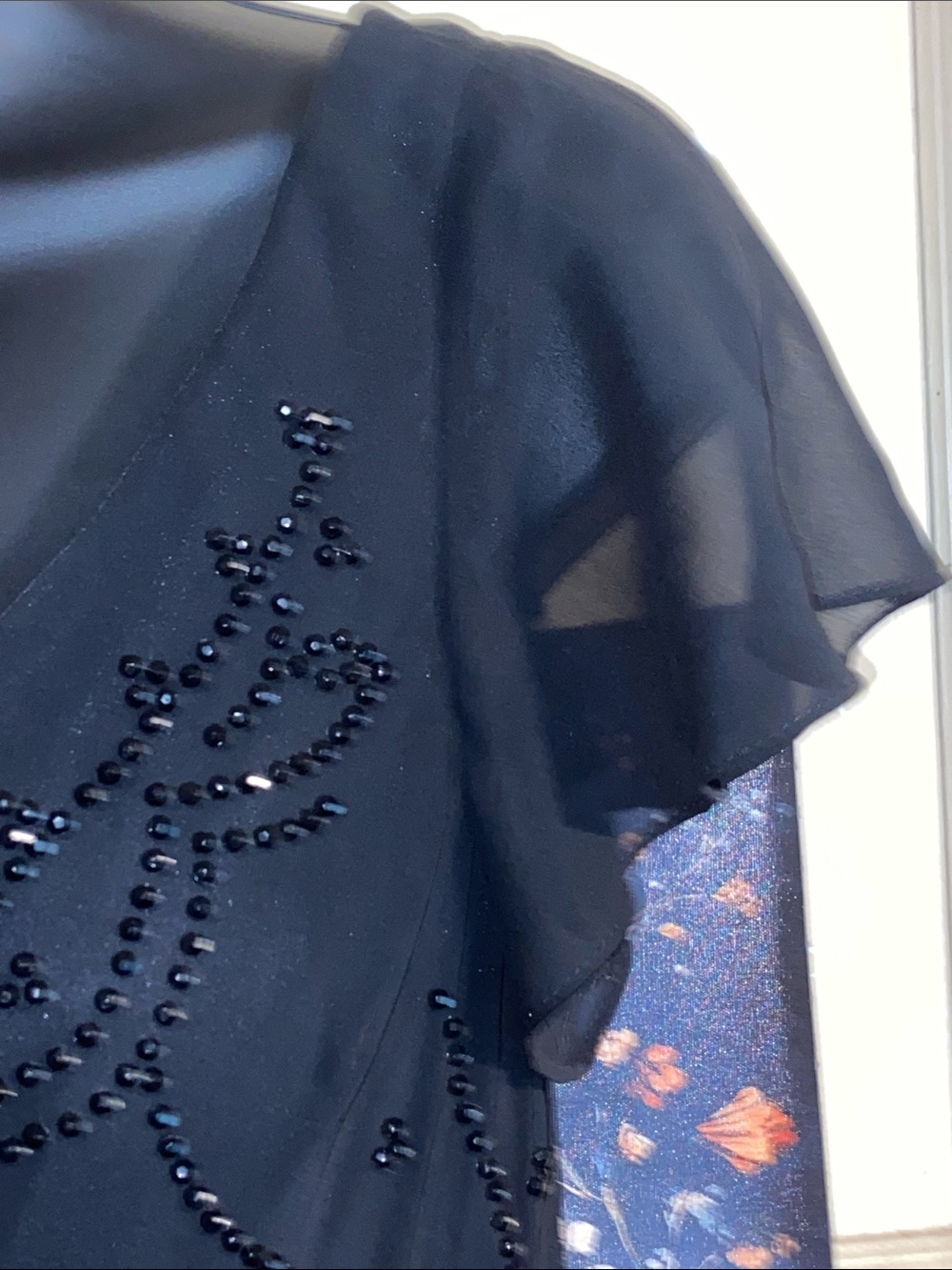 Elegant Black Gothic Beaded V-Neck Dress - Picture 3 of 8